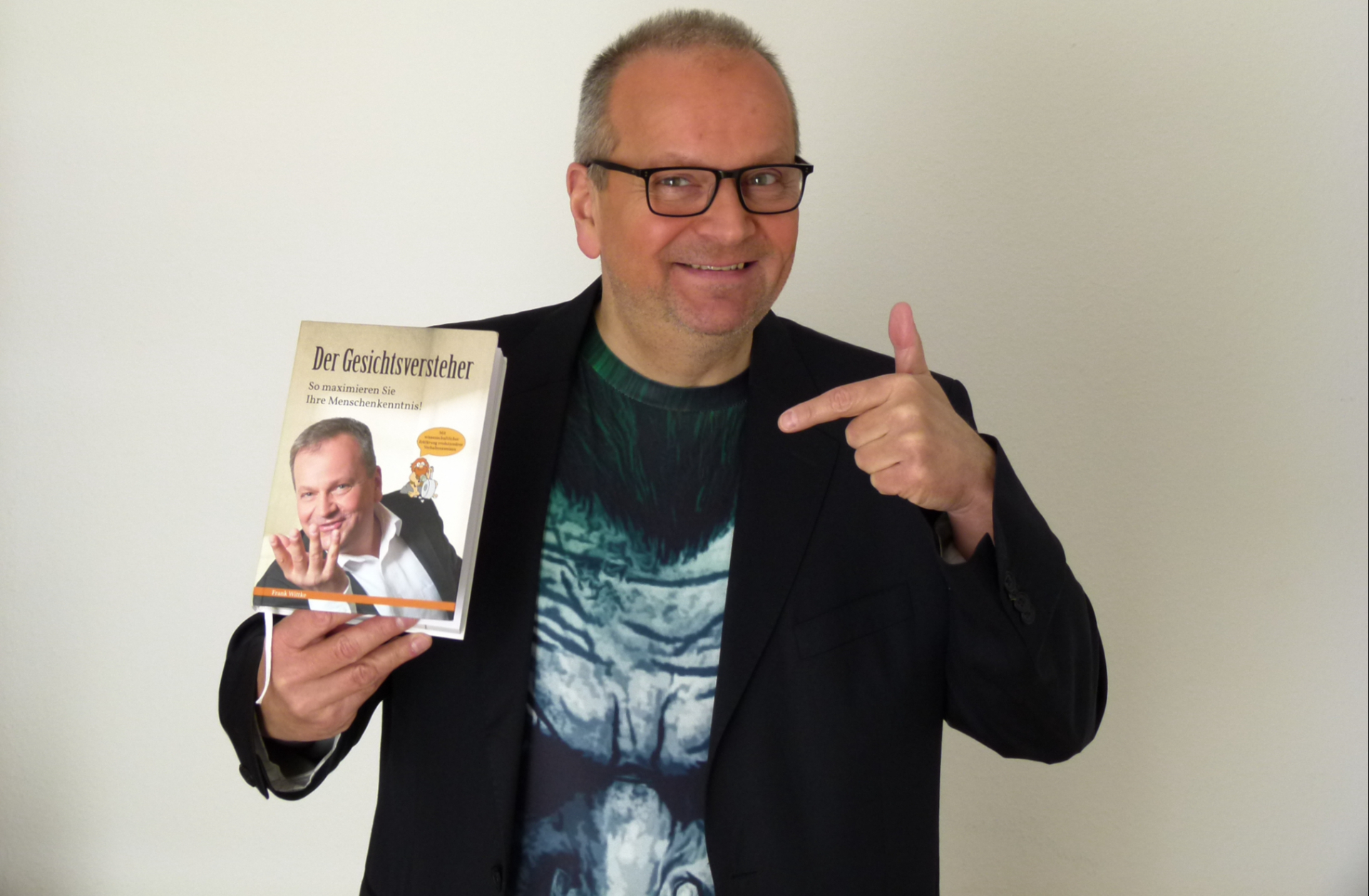 Frank Wittke mit Buch